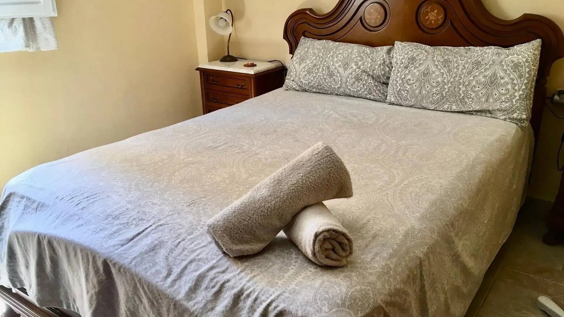 מאלגה Beatiful Room Near Sea - Huelin